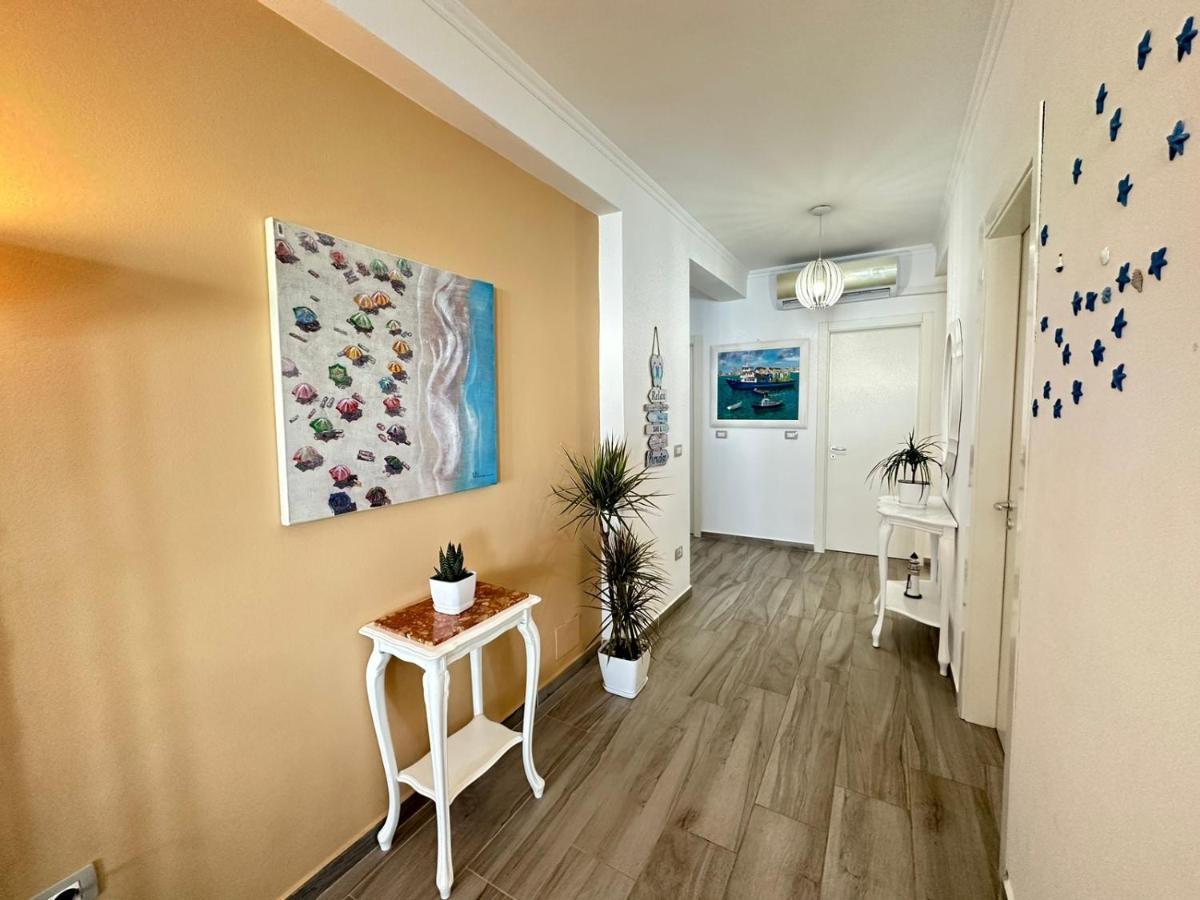 Home Aquamarine & Residence Vlore Luaran gambar