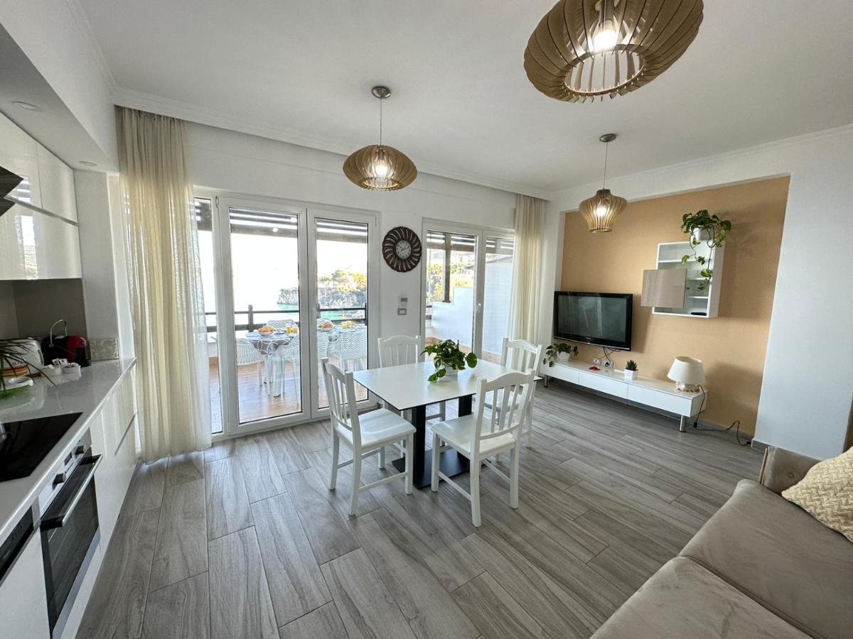 Home Aquamarine & Residence Vlore Luaran gambar
